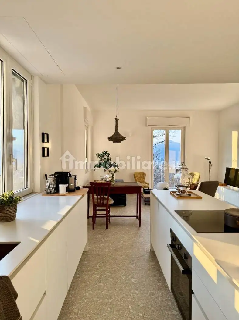 Appartamento in affitto a Como