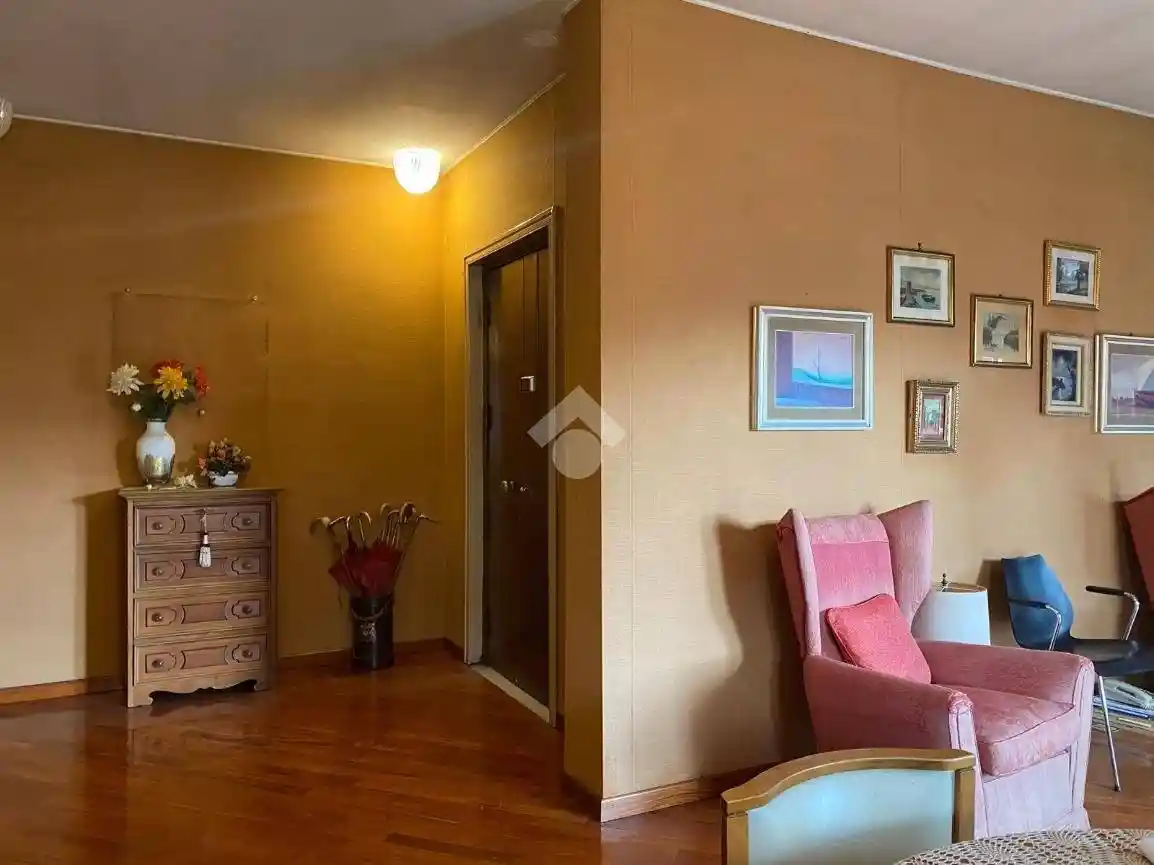 Appartamento via Antonio Annarumma 37, A. Annarumma, A. Gasperi, F. Tedesco, Avellino - foto 3