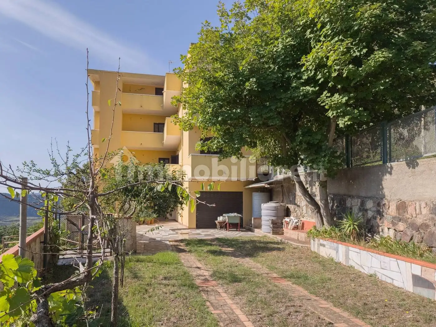 Palazzo - Edificio in vendita a Reggio Calabria