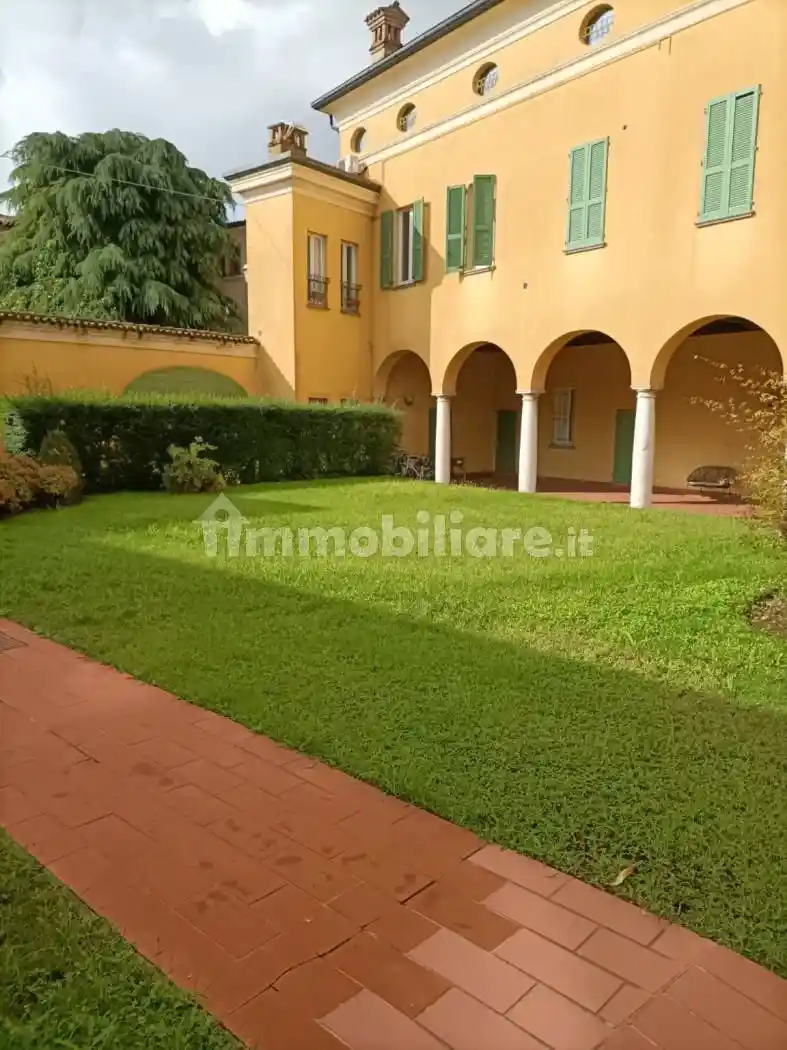 Casa indipendente in affitto a Crema