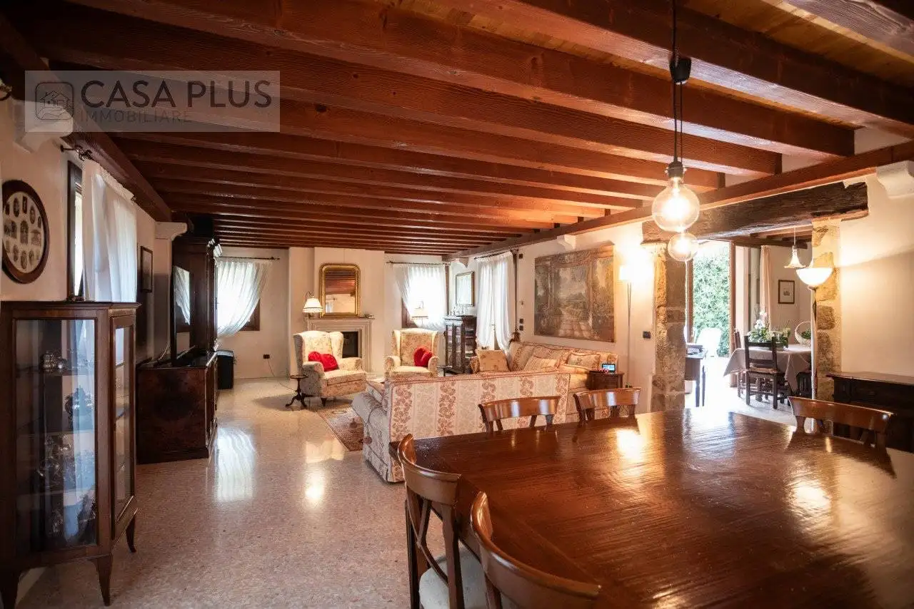 Rustico - Casale in vendita a Pieve del Grappa