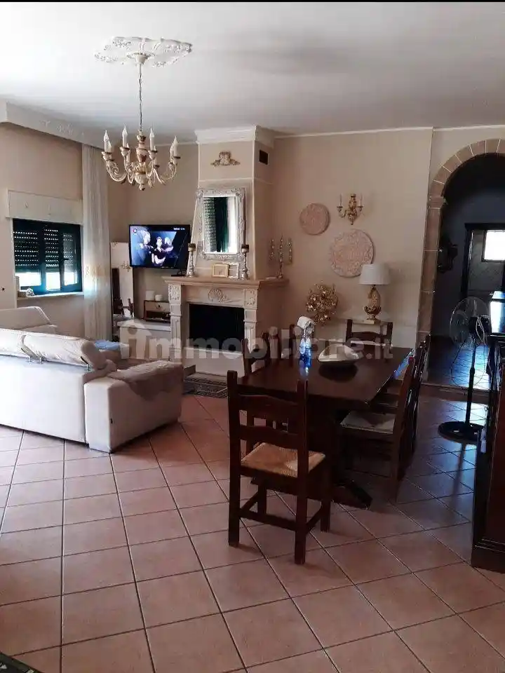 Appartamento in vendita a Sava