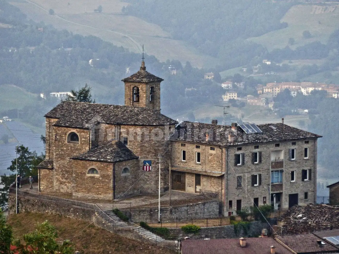 Rustico - Casale in affitto a Varsi