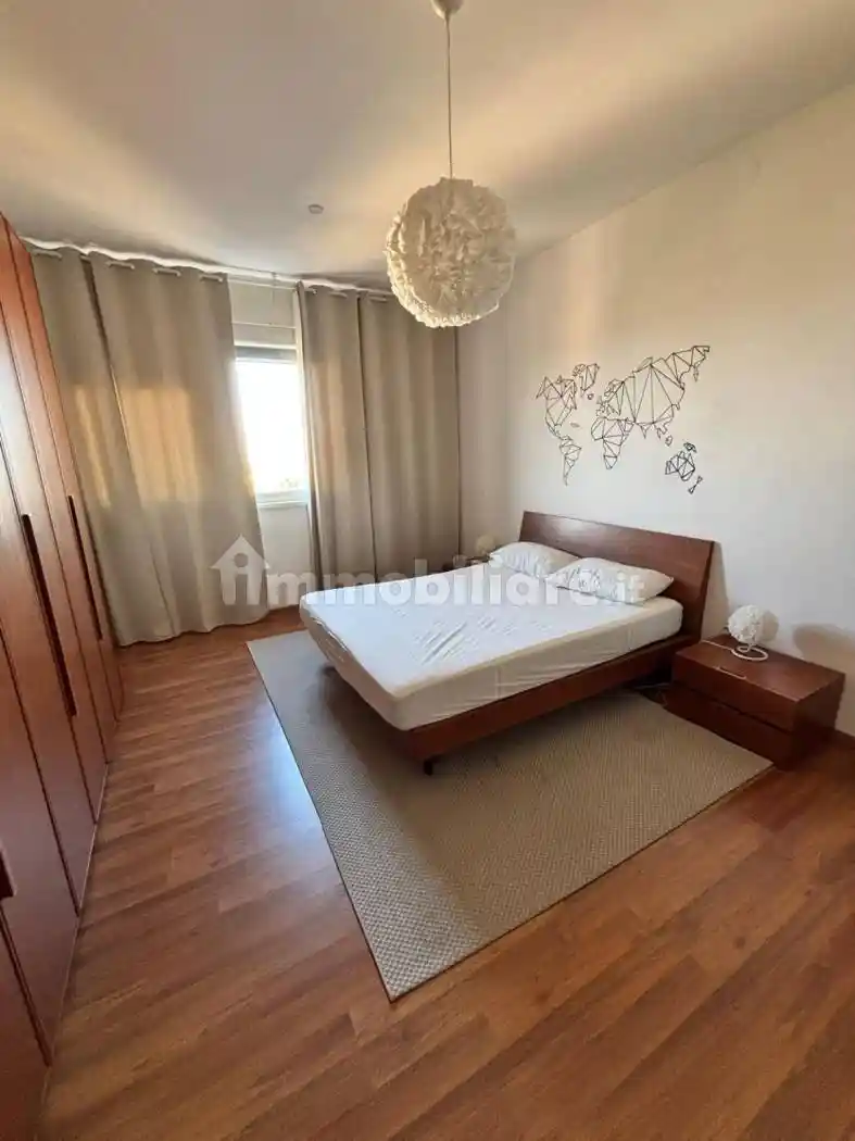 Palazzo - Edificio in affitto a Rimini