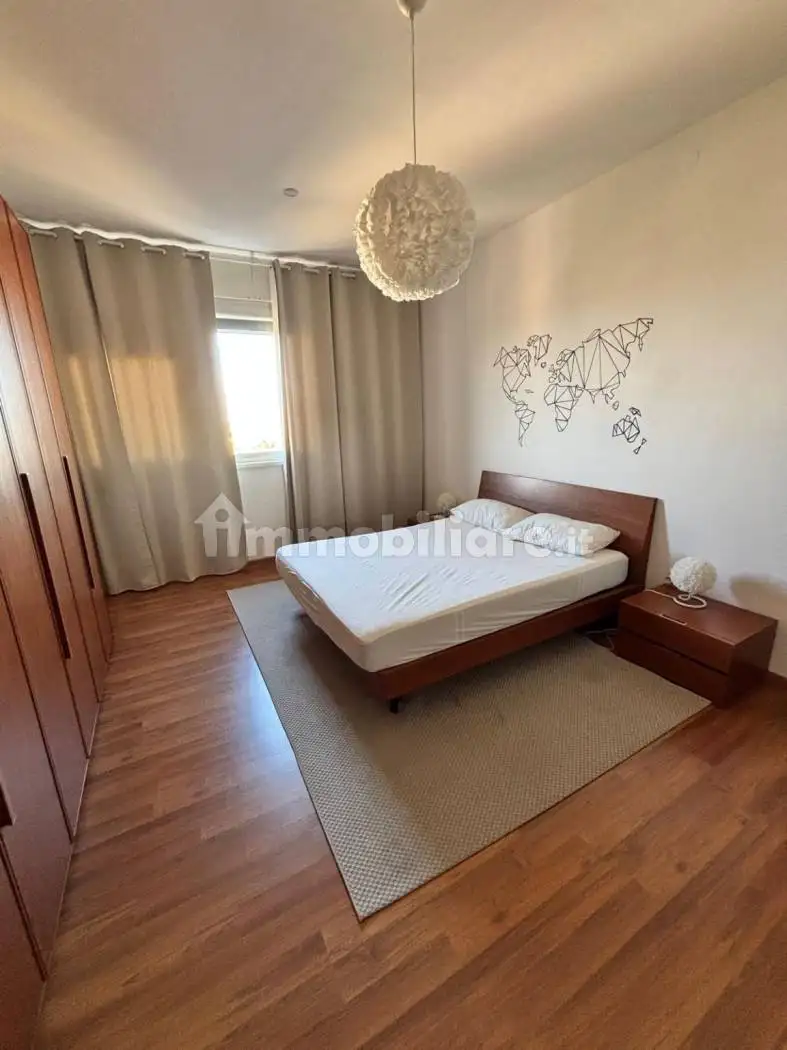 Palazzo - Edificio in affitto a Rimini