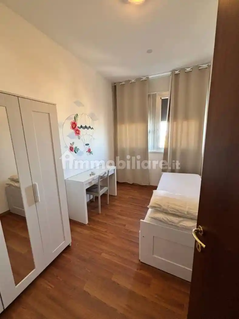 Palazzo - Edificio in Affitto - foto 3