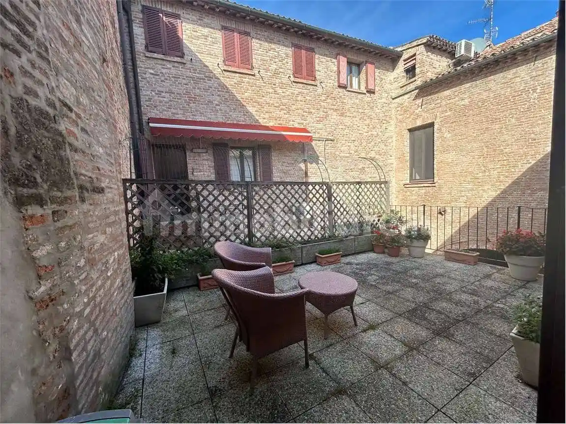 Appartamento in vendita a Ferrara