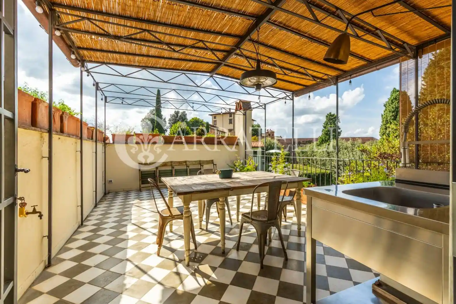 Appartamento in vendita a Firenze