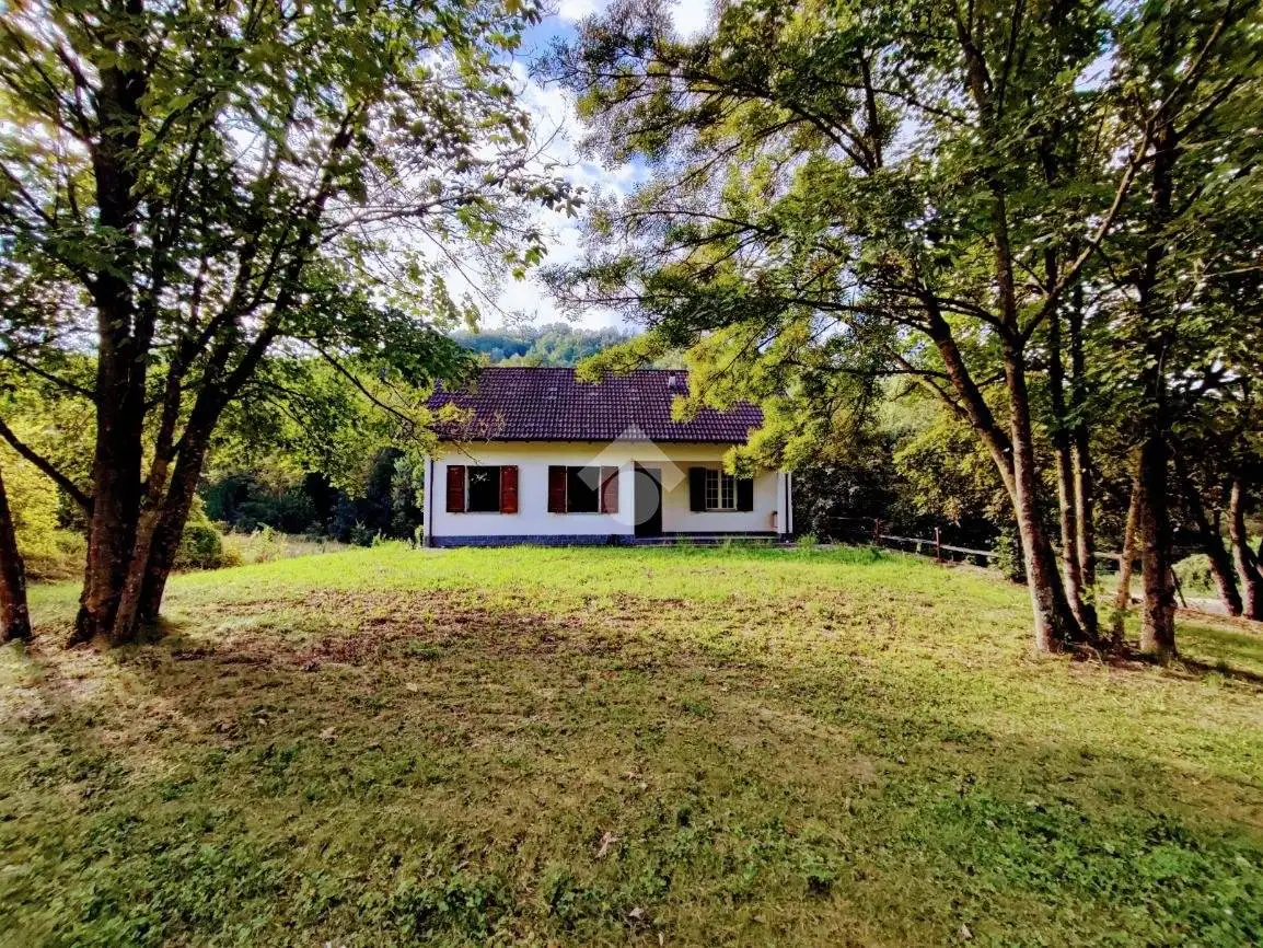 Rustico - Casale in vendita a Sarezzano