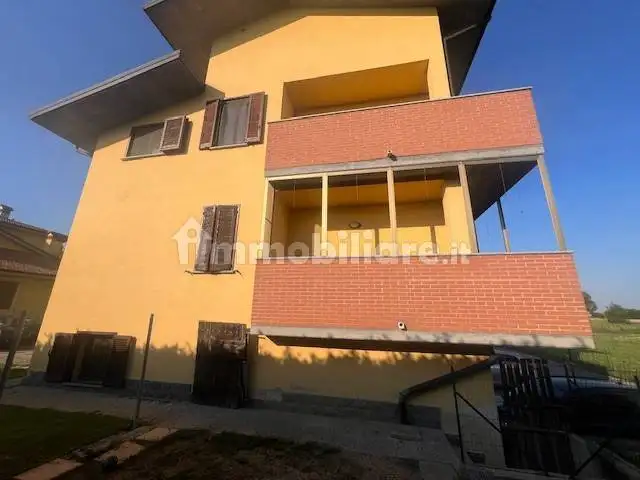 Trilocale ottimo stato, su più livelli, Ceranova - foto 2