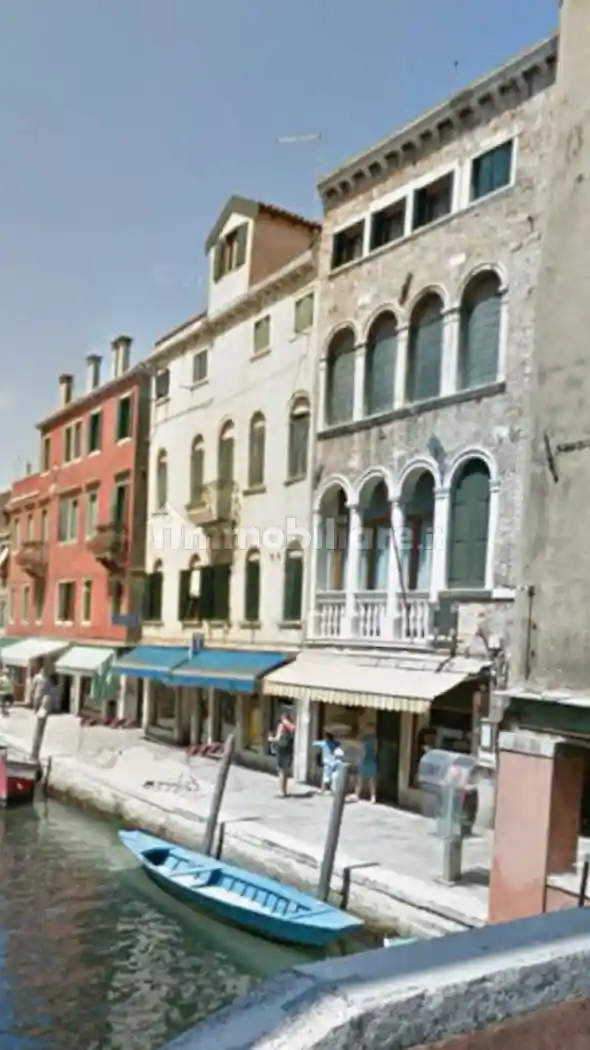 Appartamento in vendita a Venezia