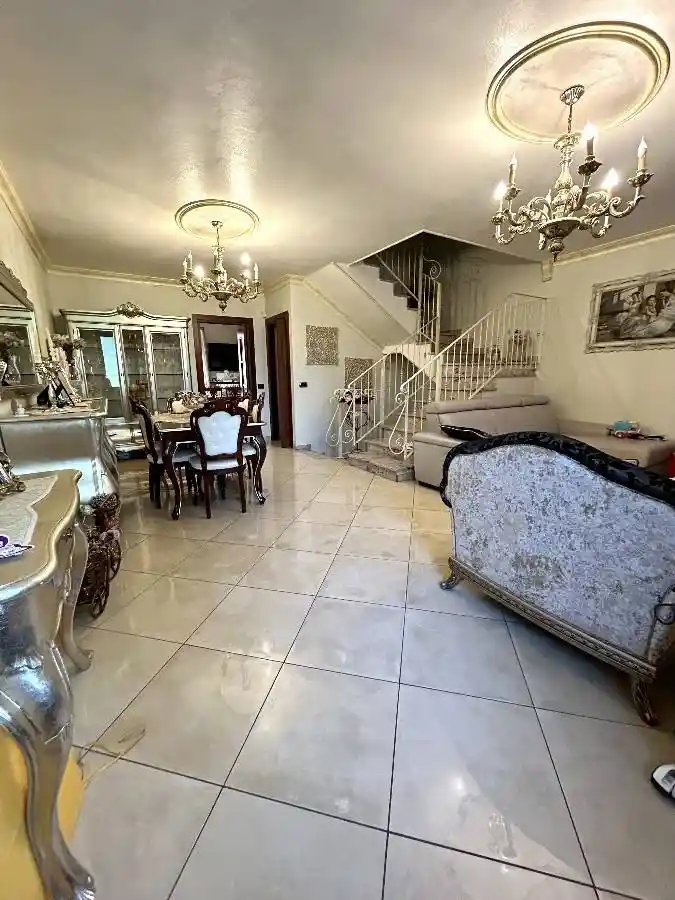 Villetta a schiera in vendita a Bagnolo in Piano