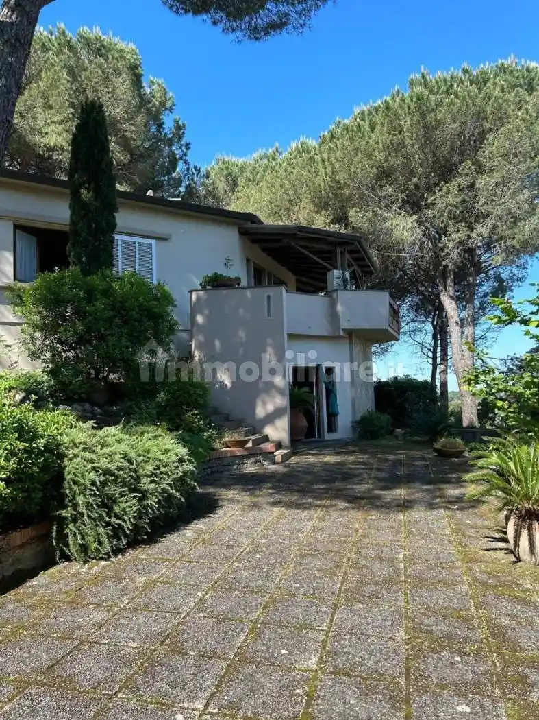 Villa in vendita a Casciana Terme Lari