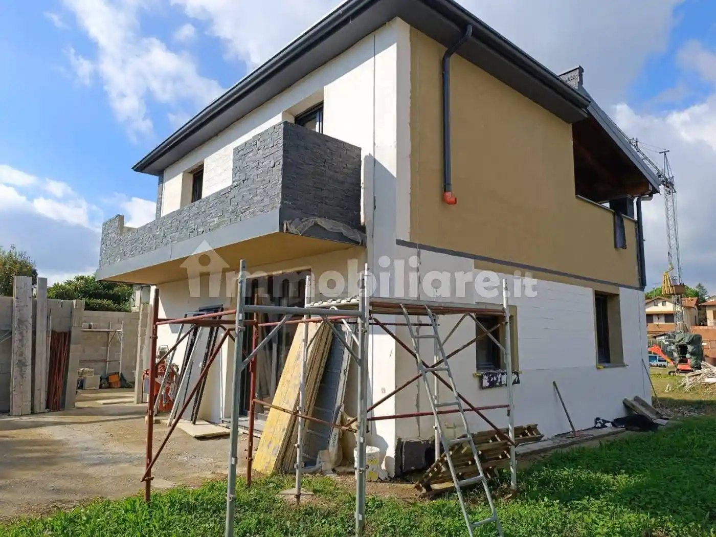 Villa in vendita a Vedano Olona