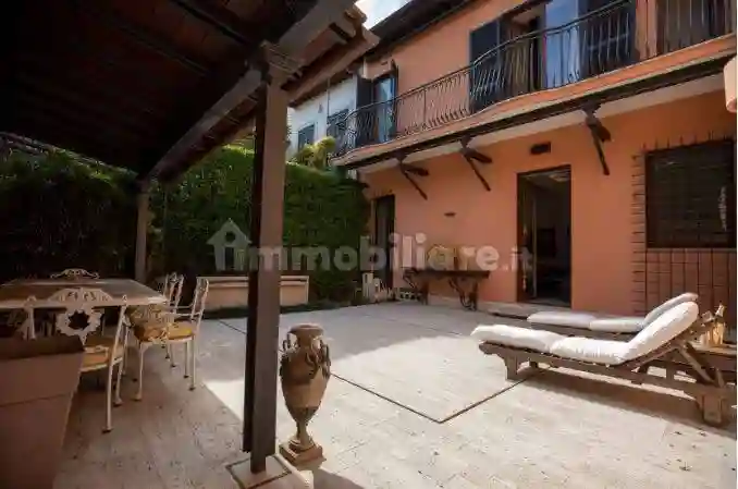 Palazzo - Edificio - foto 2