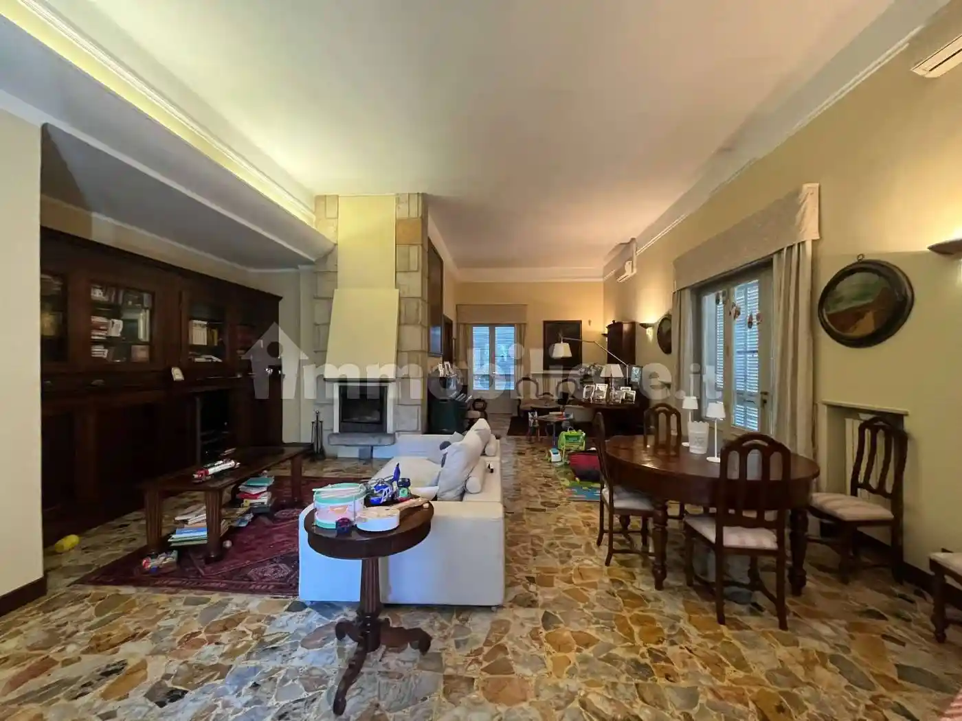 Villa in vendita a Piacenza