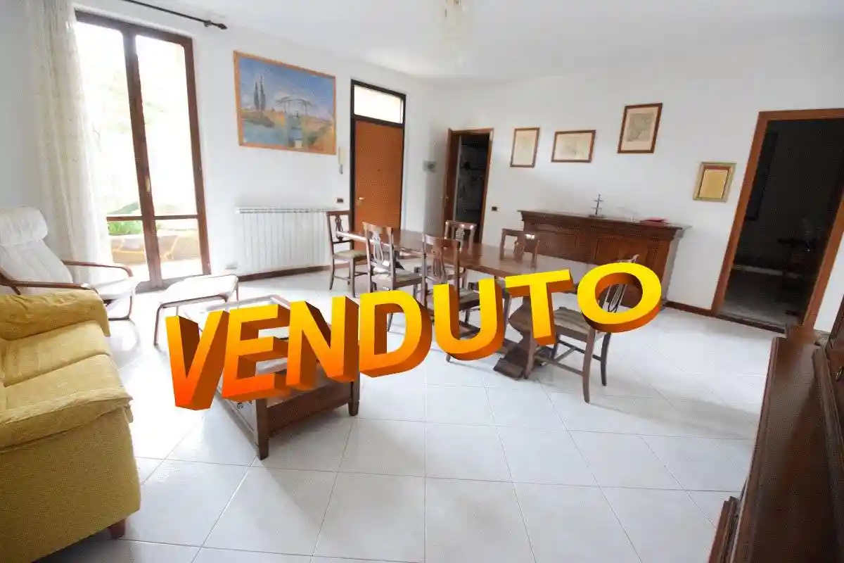 Appartamento in vendita a Roncello