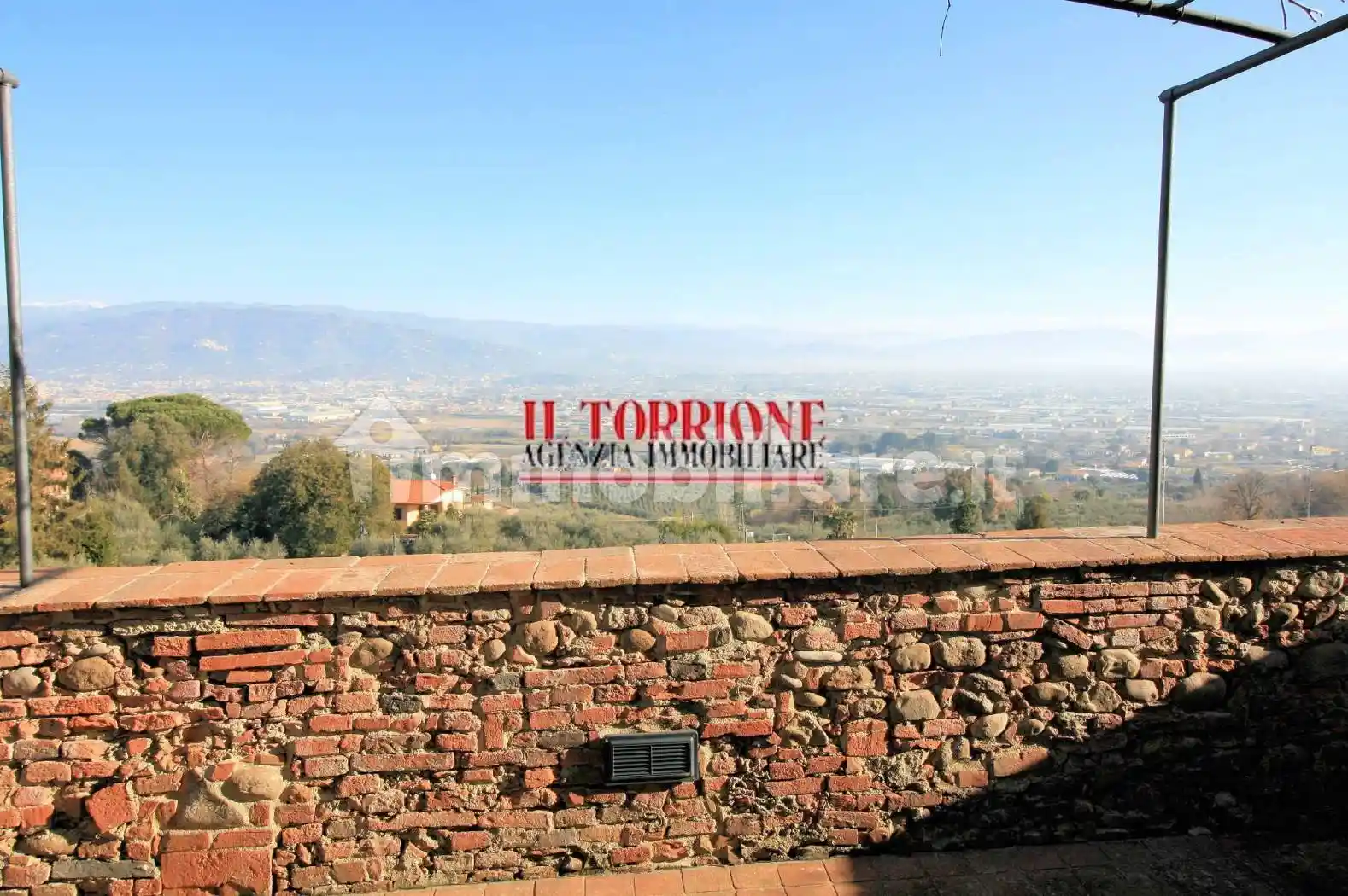 Casa indipendente in vendita a Montecarlo