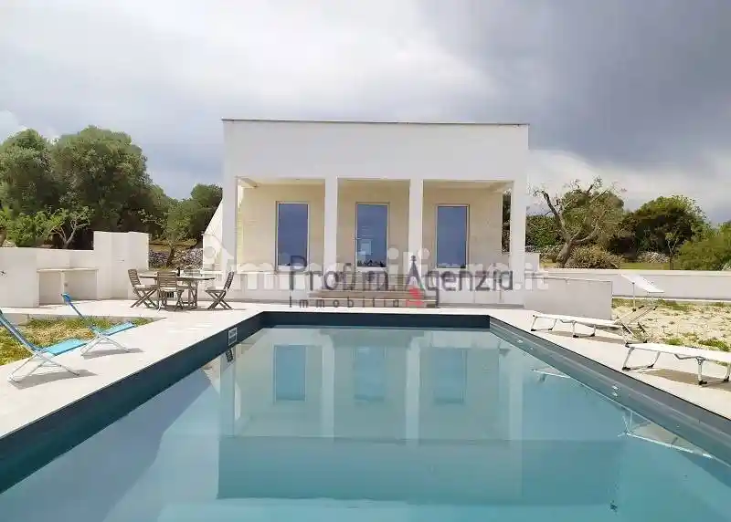 Villa in vendita a Carovigno