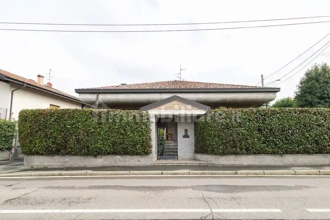 Villa in vendita a Cornaredo