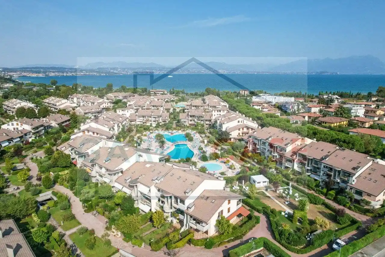 Appartamento in vendita a Desenzano del Garda