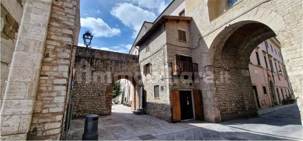 Appartamento in vendita a Todi