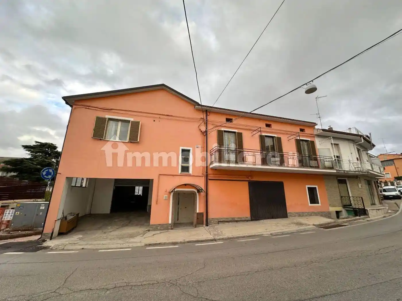 Villa plurifamiliare via Dante Alighieri 5, Centro, Ripa Teatina - foto 2