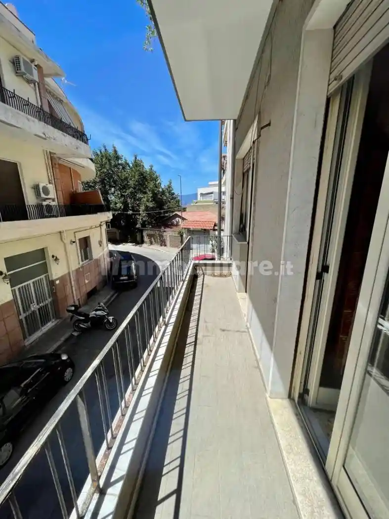 Palazzo - Edificio in vendita a Reggio Calabria