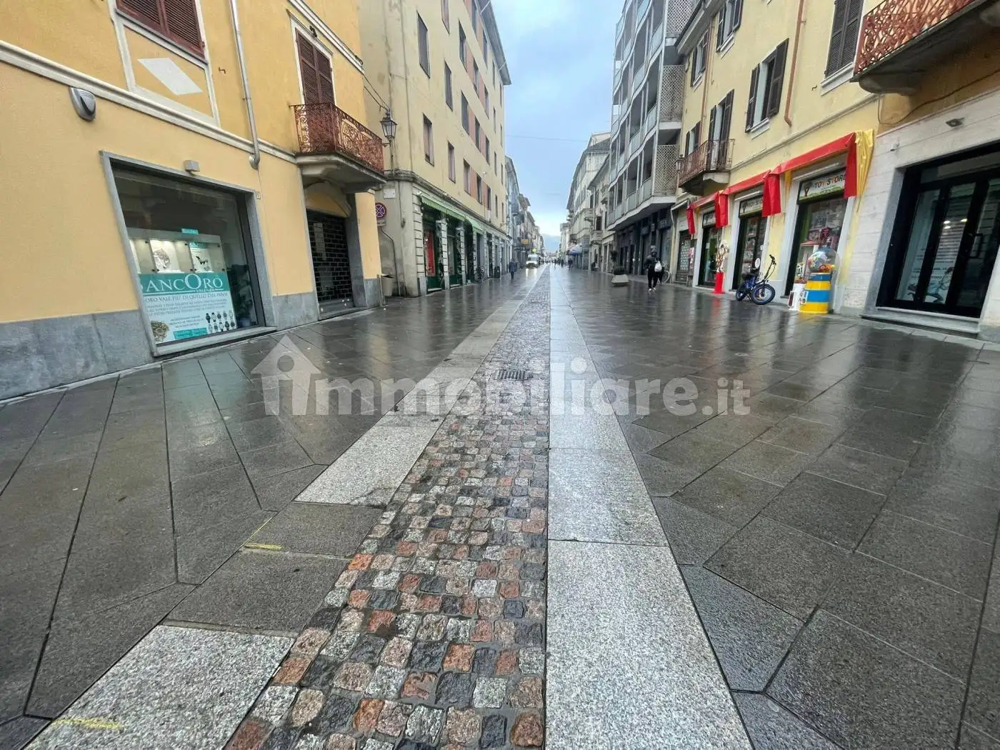 Appartamento in affitto a Valenza