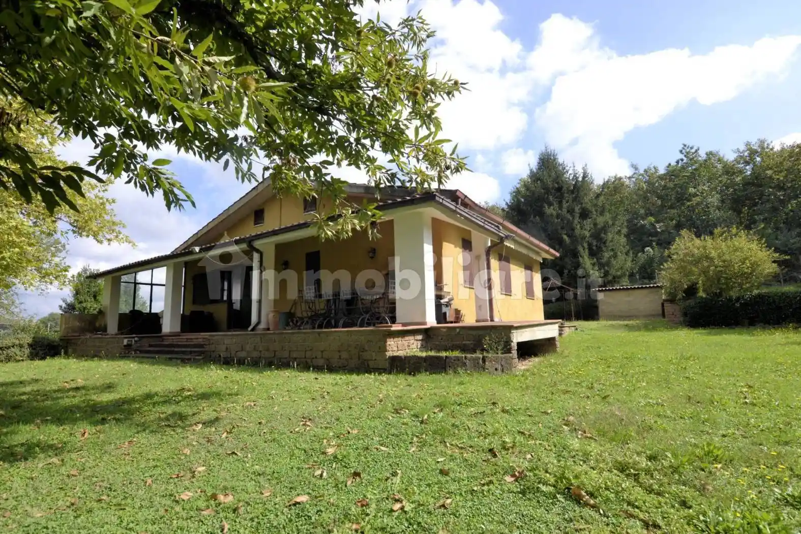 Rustico - Casale in vendita a Capranica