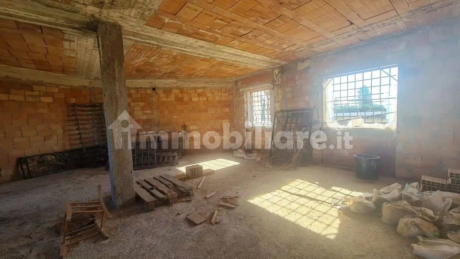 Villa in vendita a Nettuno