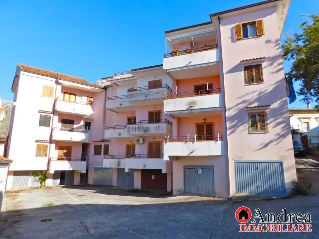Appartamento in vendita a San Nicola Arcella