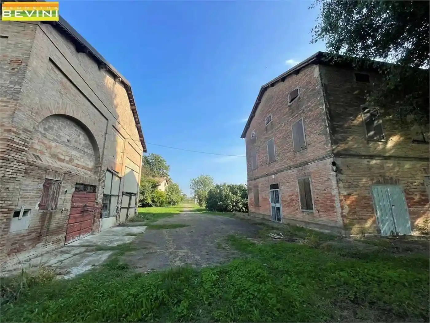 Rustico - Casale in vendita a Modena