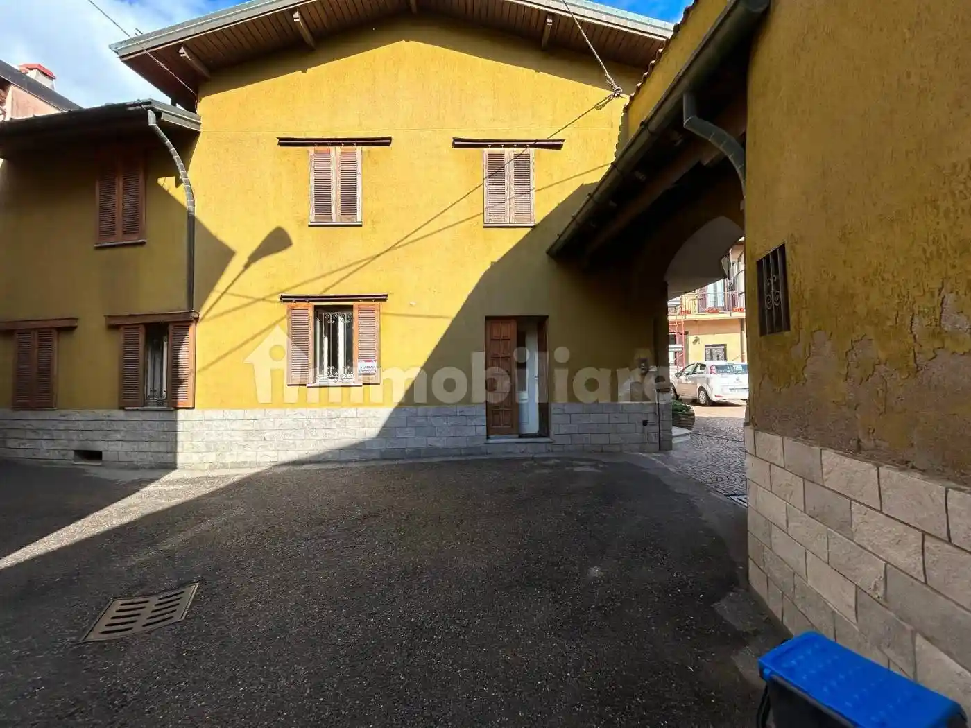 Appartamento in vendita a Vedano Olona