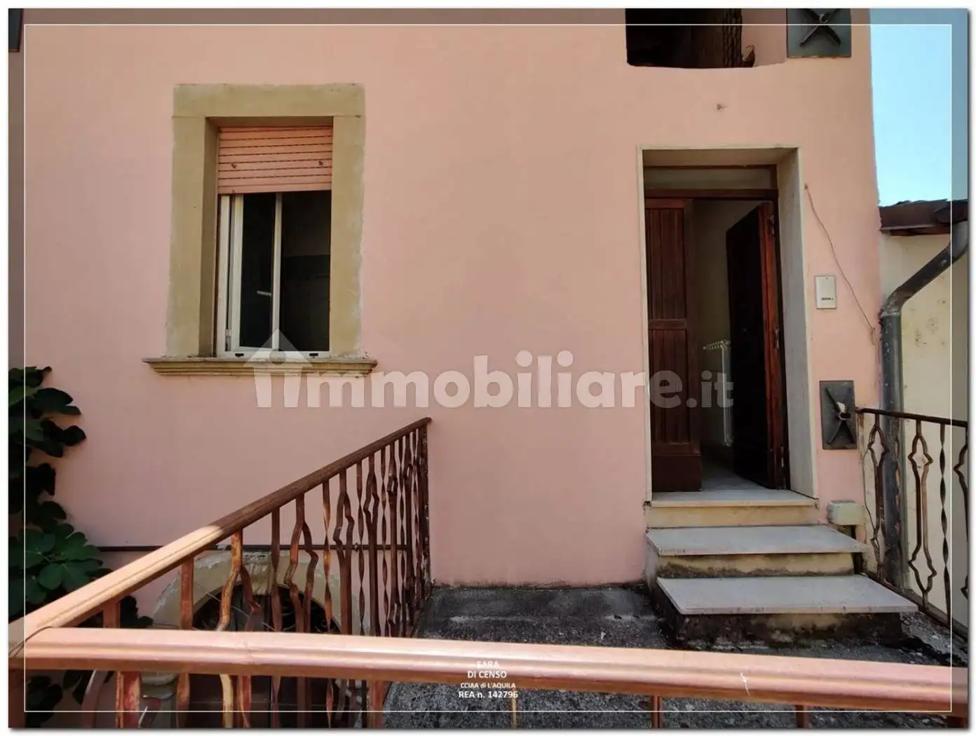 Villa in vendita a Goriano Sicoli