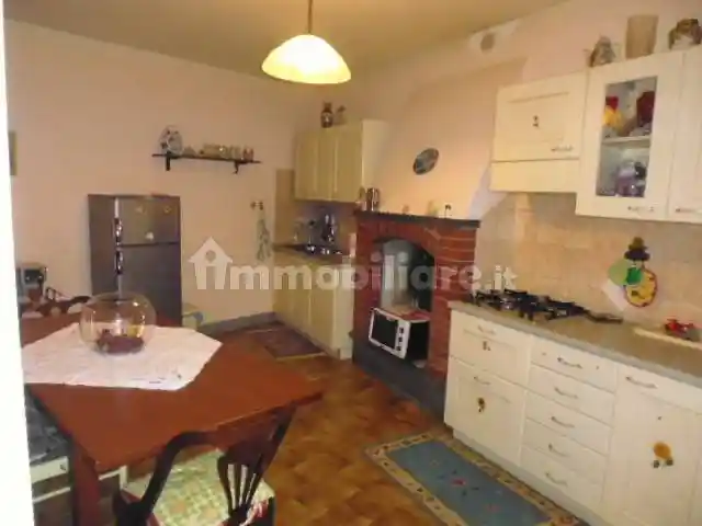 Appartamento in vendita a Rapolano Terme