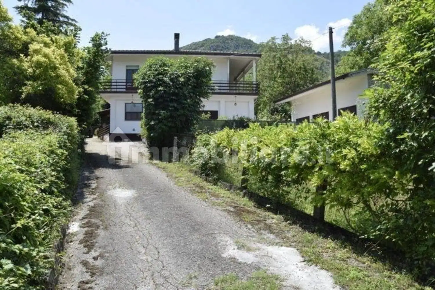 Villa in vendita a Sant'Apollinare