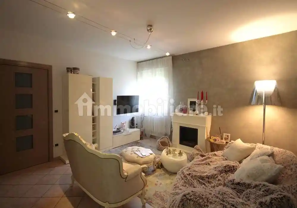 Villa in vendita a Misano Adriatico