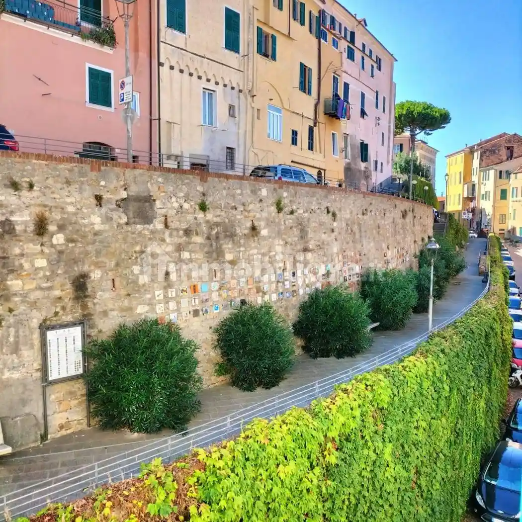 Appartamento in vendita a Imperia