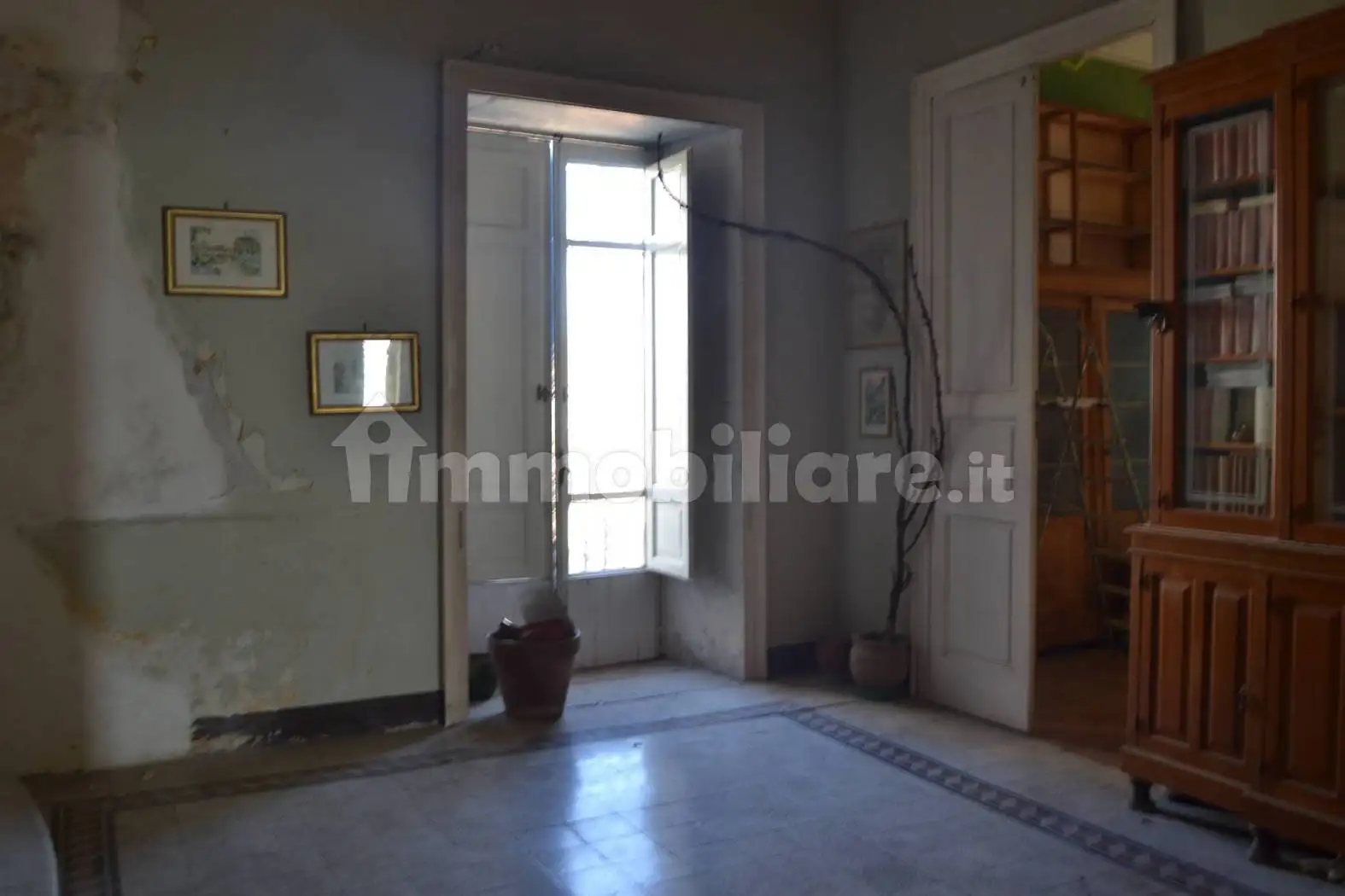 Palazzo - Edificio in vendita a Cetraro