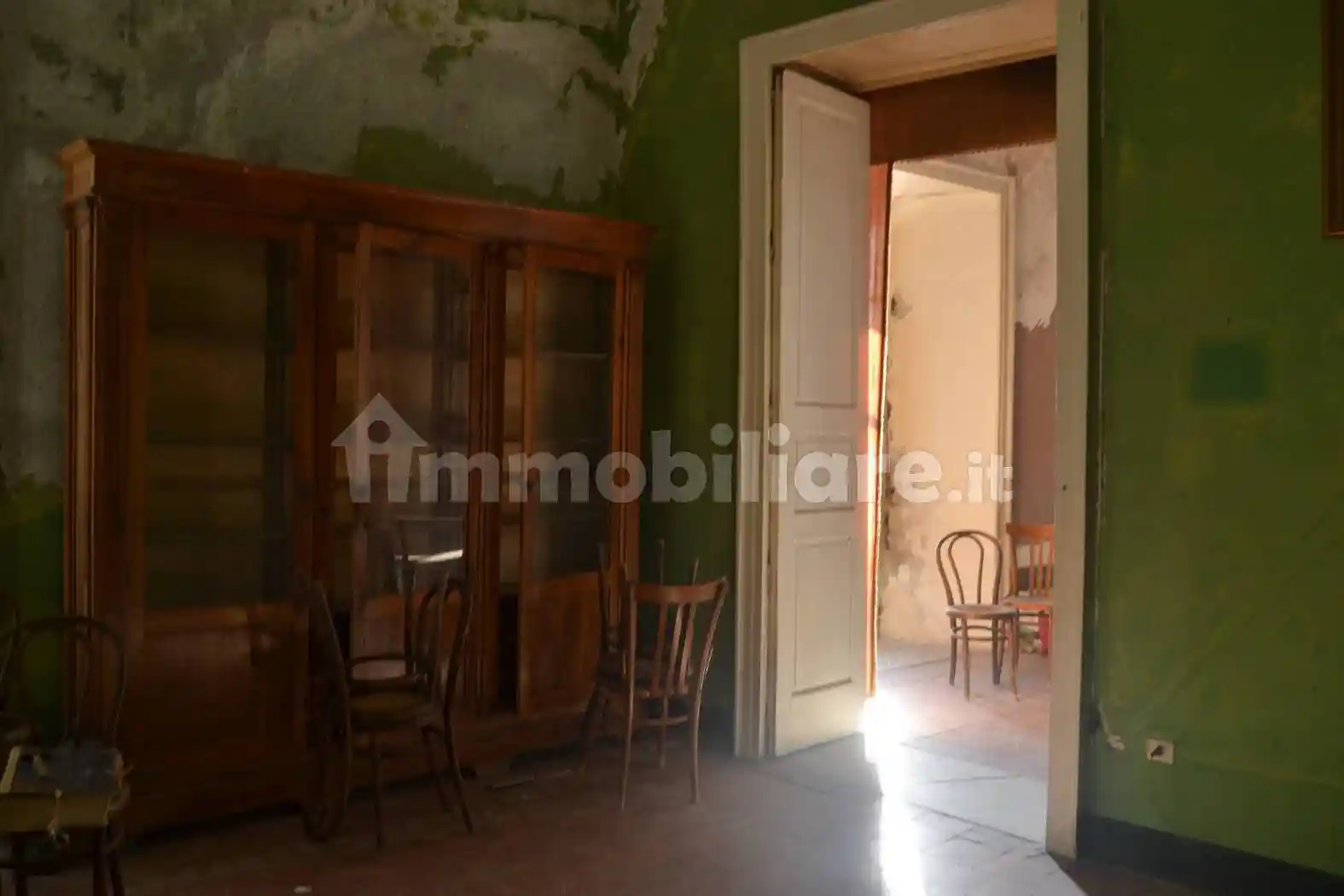 Palazzo - Edificio in Vendita - foto 2