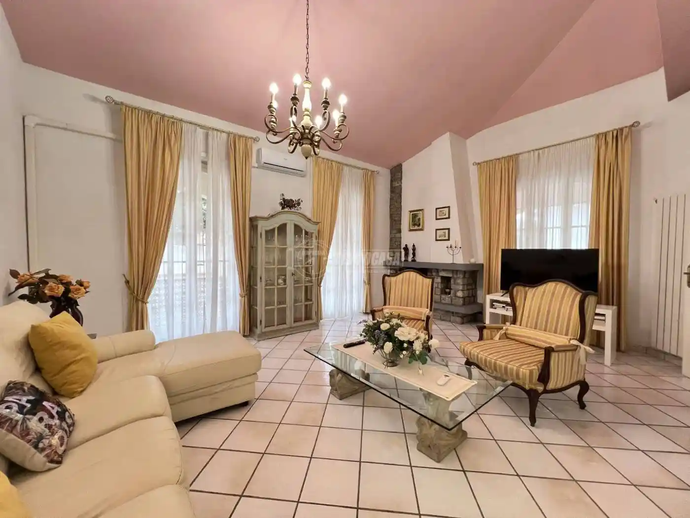 Villa in affitto a Viareggio