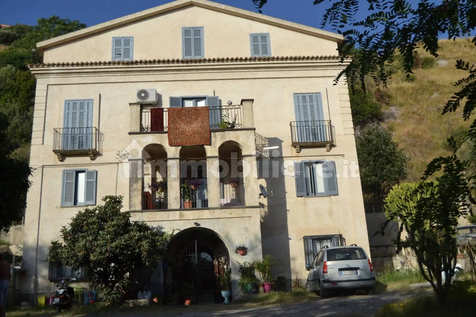 Palazzo - Edificio in vendita a Cetraro