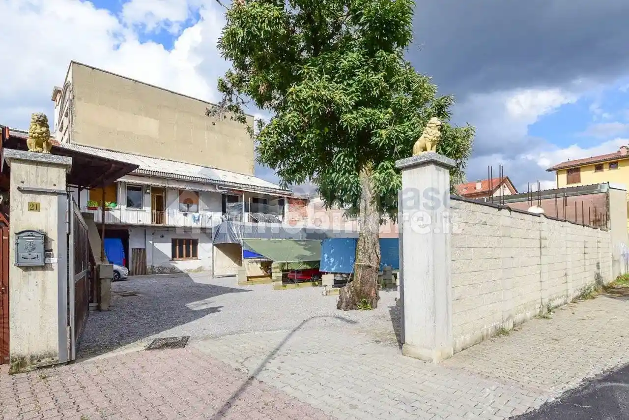 Villa in vendita a Seregno