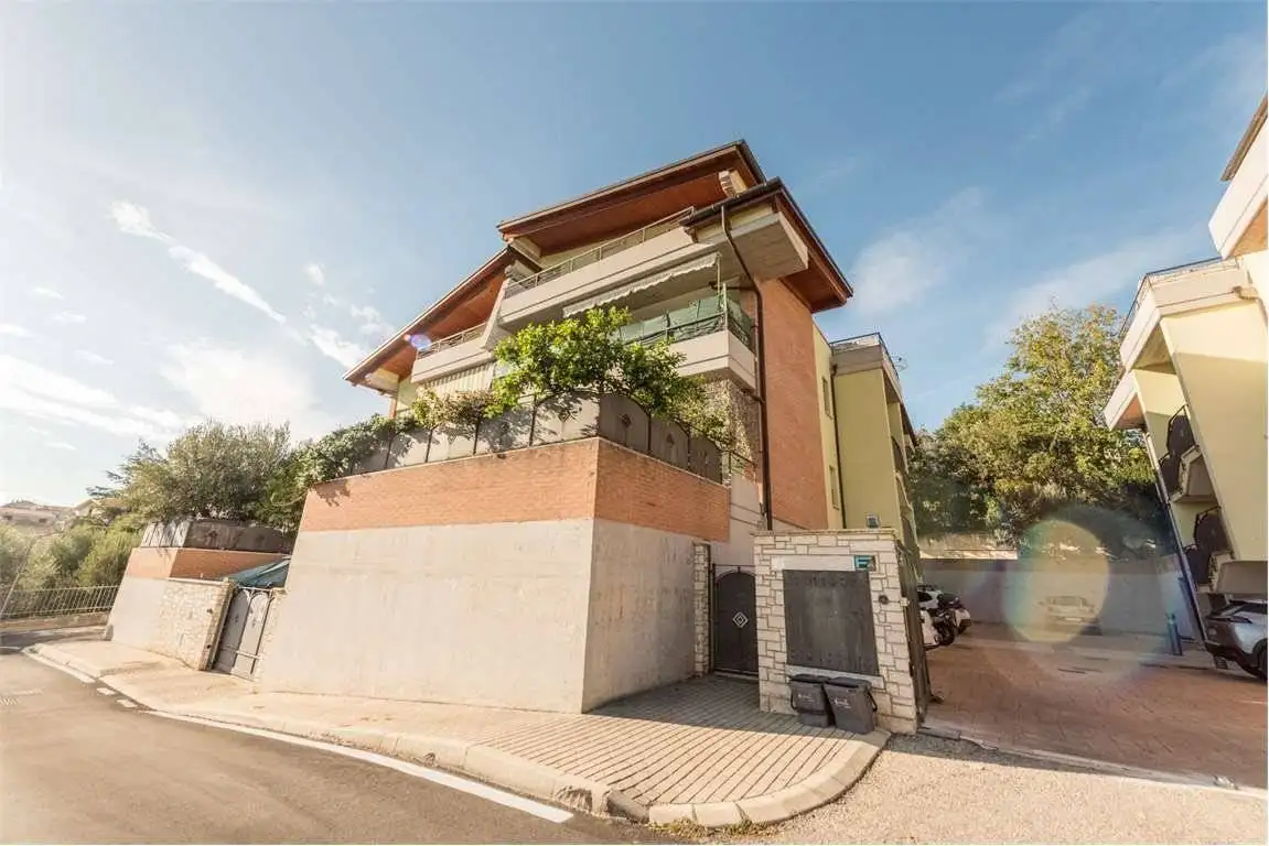 Appartamento in vendita a Città Sant'Angelo
