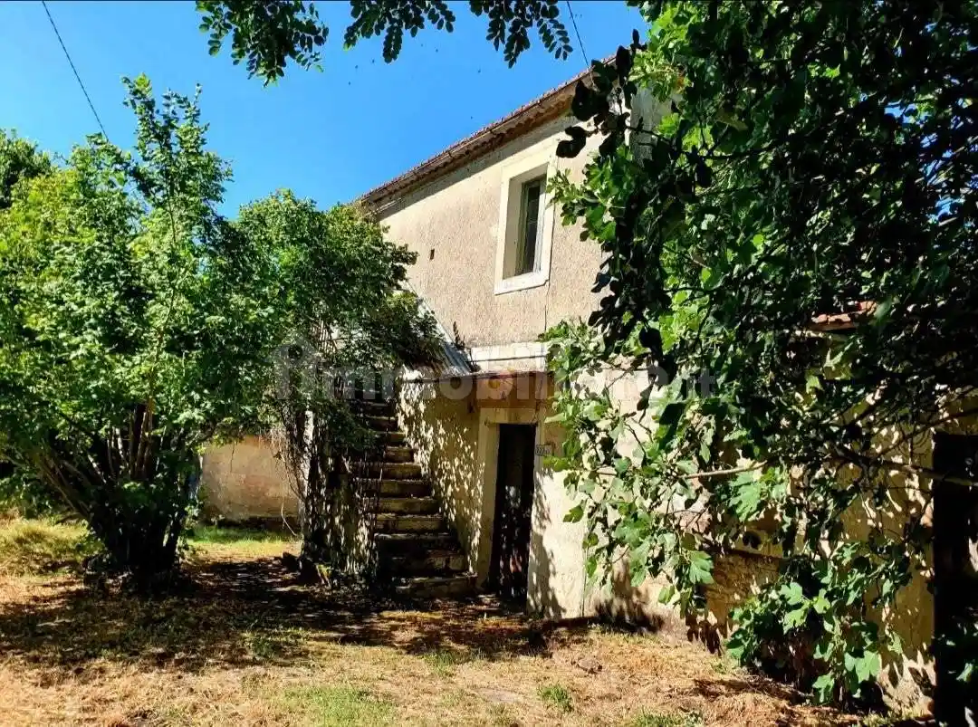Rustico - Casale in vendita a Atina