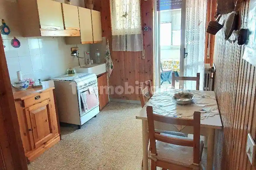 Quadrilocale via Rocco Scotellaro 127, Centro, Lauria - foto 3