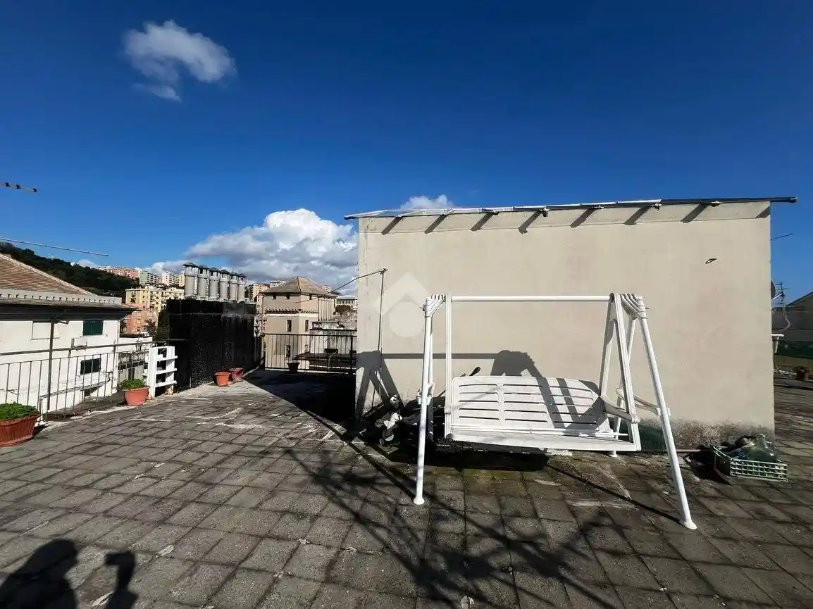 Appartamento in vendita a Genova