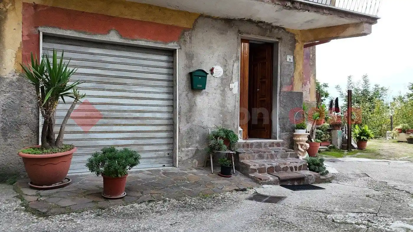 Terratetto unifamiliare via Ioffredo II cortile, 9, Trescine, Cervinara - foto 3