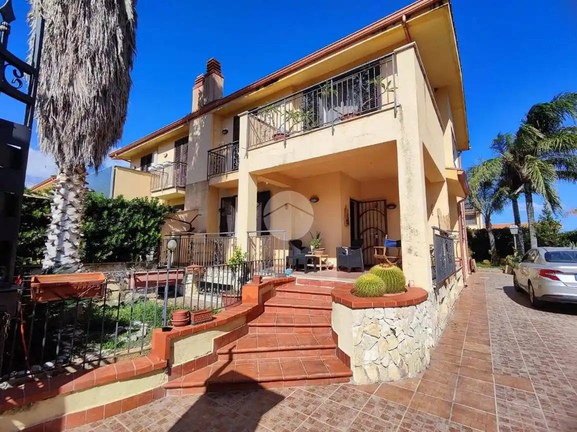 Villa in vendita a Carini